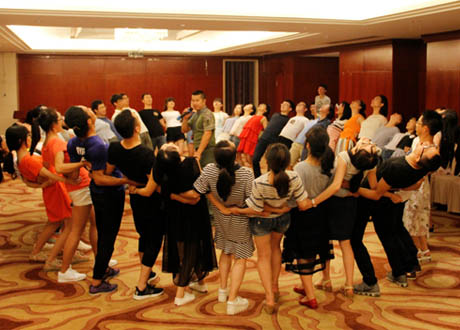 <b>深圳拓展能有效提升企业员工团队配合意识</b>
