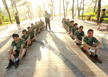 <b>深圳拓展训练可以激励员工吗，最近公司想做拓展训练</b>