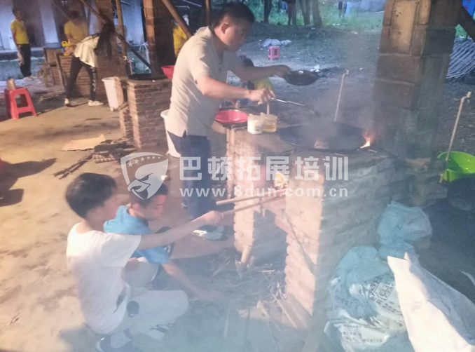 深圳南澳拓展基地野炊场地